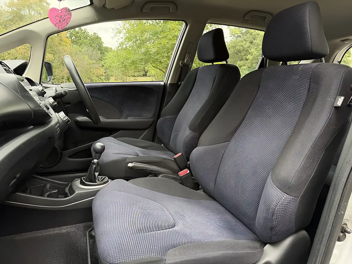 Used 2012 Honda Jazz S Silver - Interior and Exterior details 11