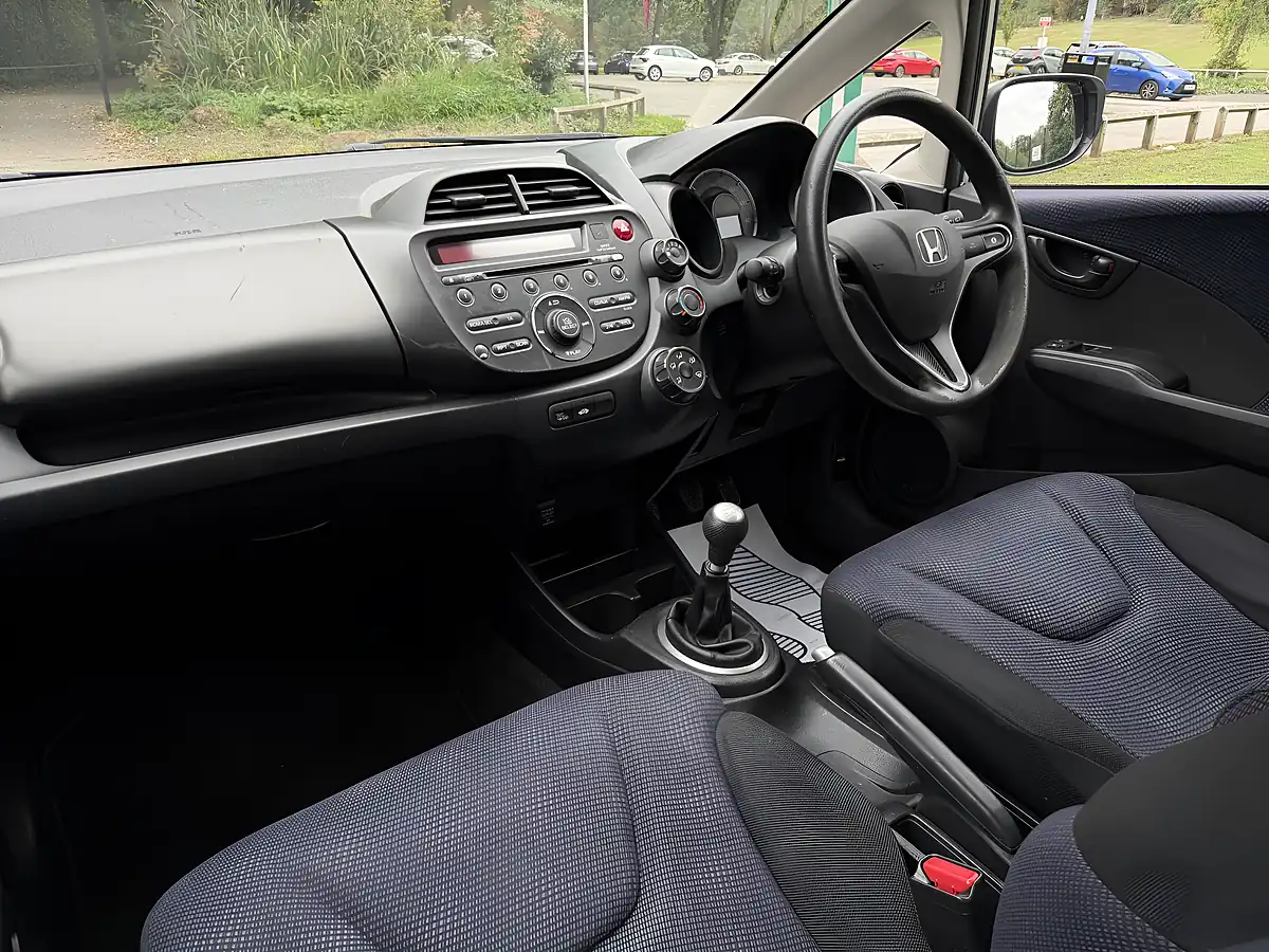 Used 2012 Honda Jazz S Silver - Interior and Exterior details 14