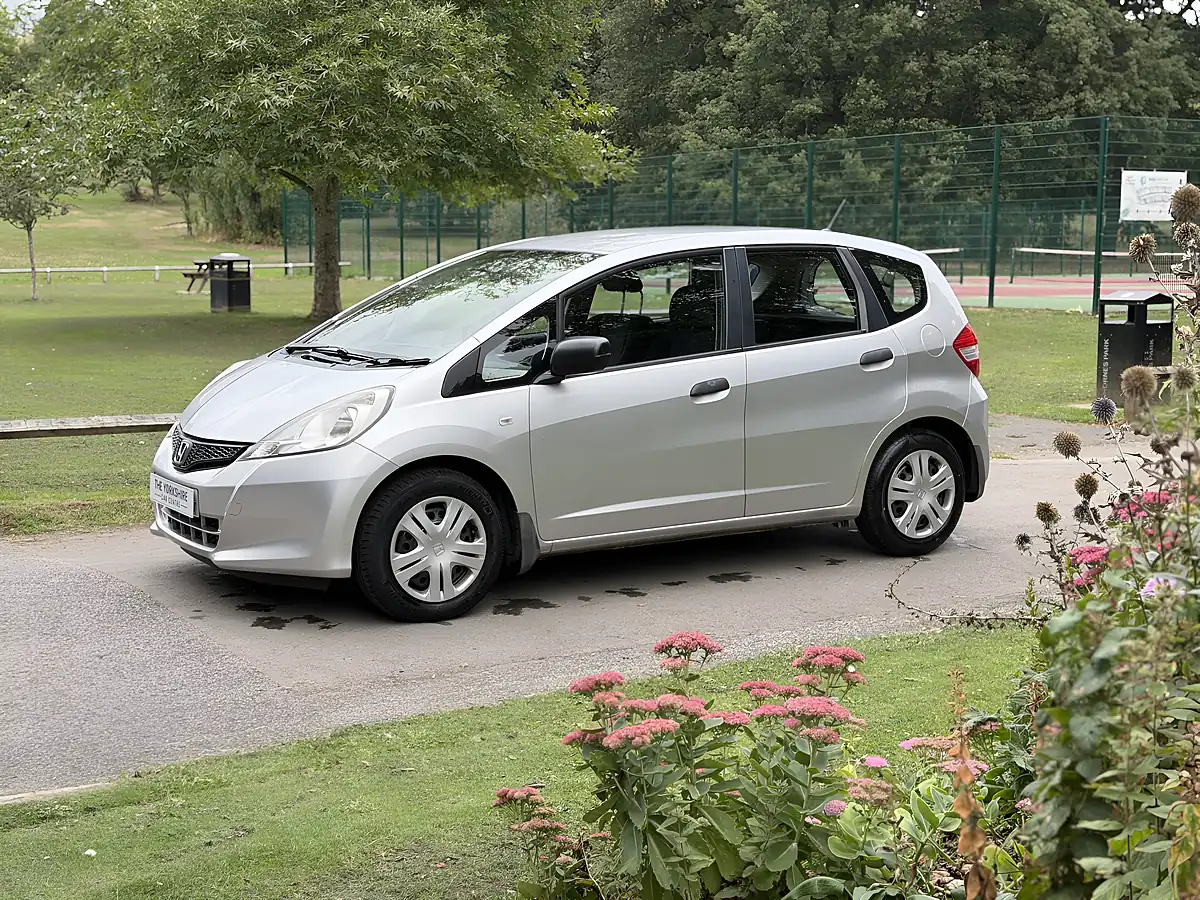 Used 2012 Honda Jazz S Silver - Interior and Exterior details 5