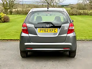 Used 2012 Honda Jazz Se Grey - Interior and Exterior details 7