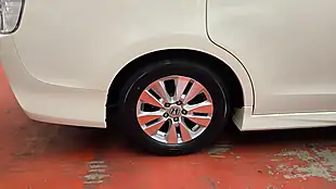 Used 2012 Honda Stepwagon Spada White - Interior and Exterior details 19