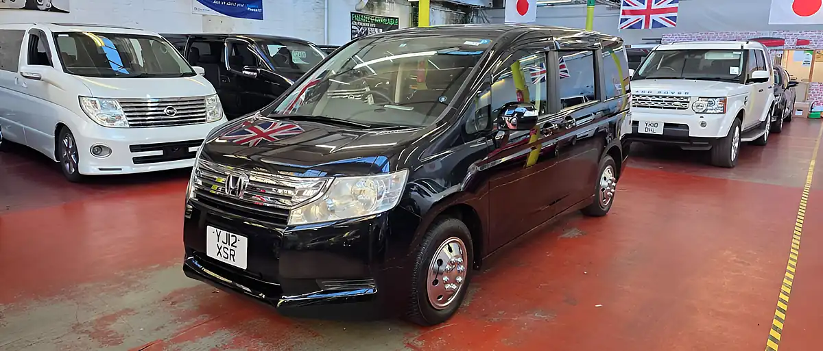 Used 2012 Honda Stepwagon Uk Satnav Black - Front View