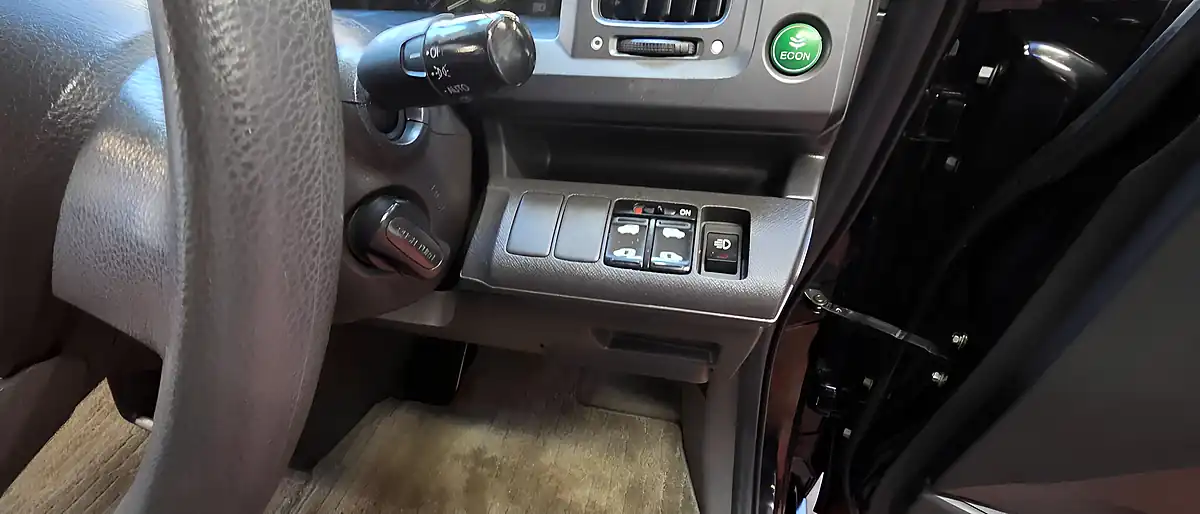Used 2012 Honda Stepwagon Uk Satnav Black - Interior and Exterior details 11