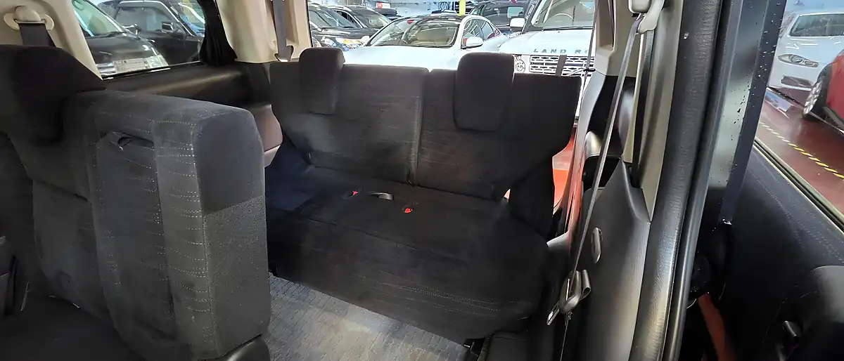 Used 2012 Honda Stepwagon Uk Satnav Black - Interior and Exterior details 13
