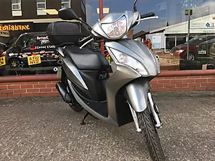 Used 2012 Honda Vision Nsc - Interior and Exterior details 4