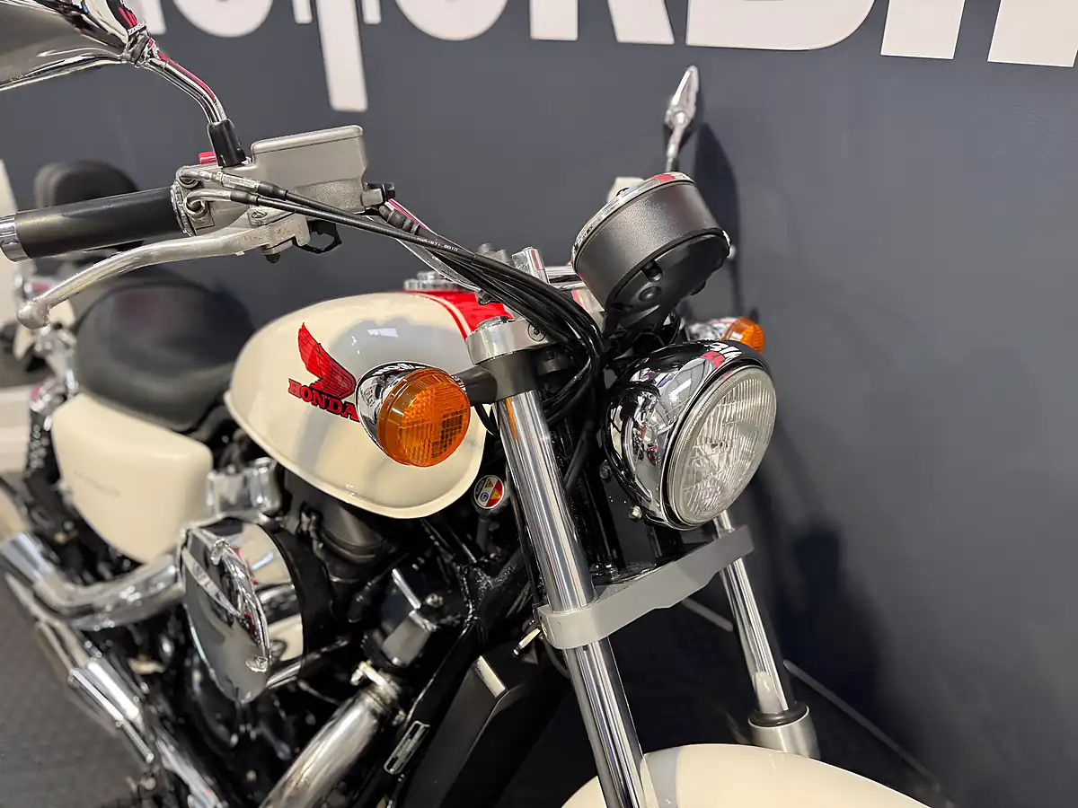 Used 2012 Honda VT750 Shadow - Interior and Exterior details 8