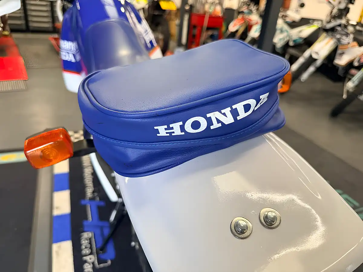 Used 2012 Honda Xr 650L Rothmans Baja Racer Rothmans-Inspired Livery - Interior and Exterior details 7