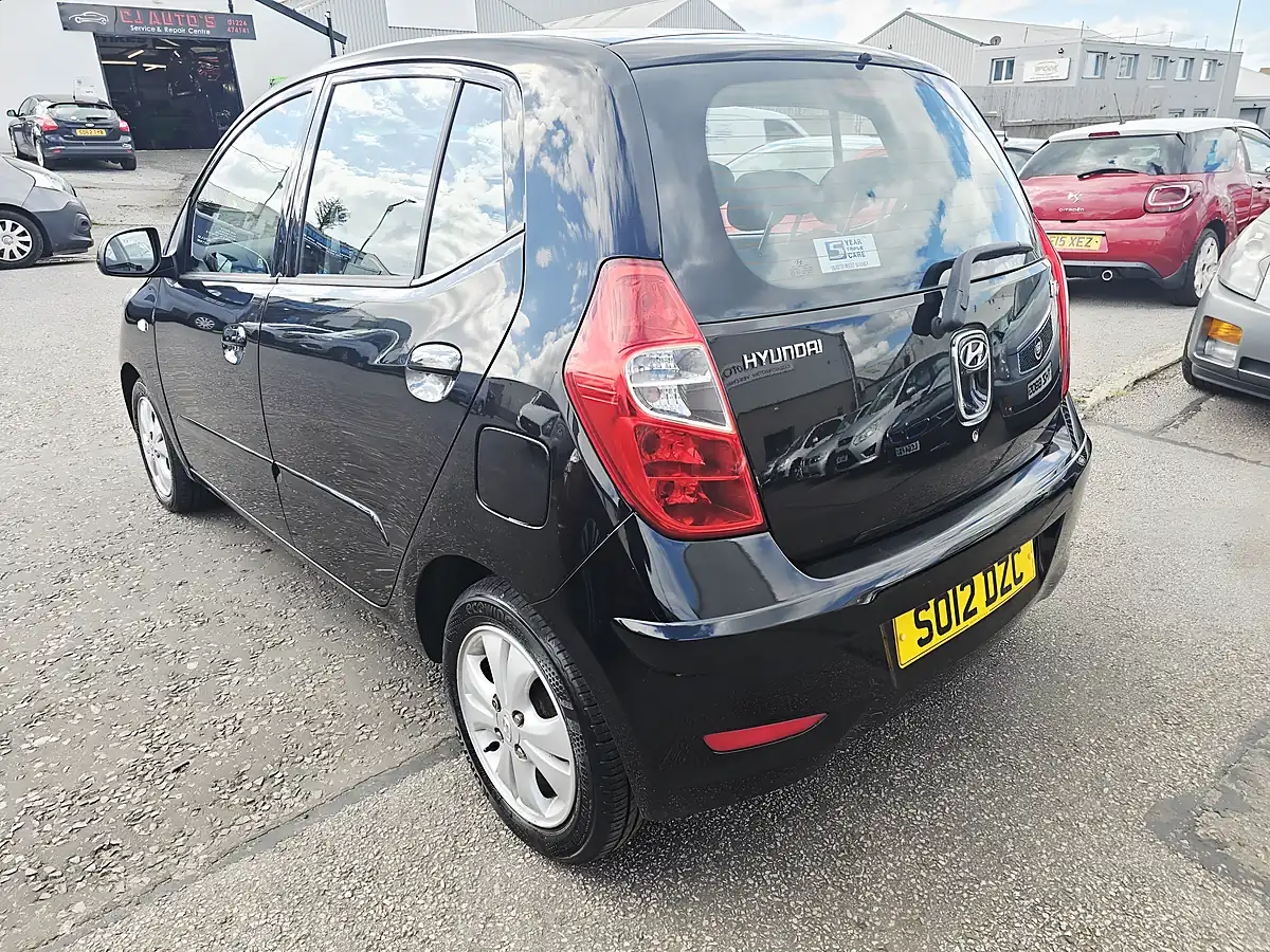 Used 2012 Hyundai i10 Active Black - Interior and Exterior details 2