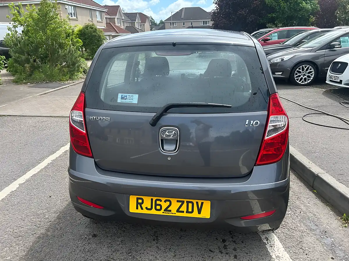 Used 2012 Hyundai I10 Active Grey - Interior and Exterior details 7