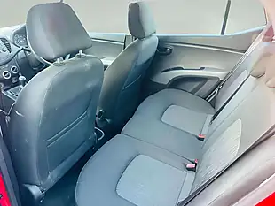 Used 2012 Hyundai I10 Active Red - Interior and Exterior details 12