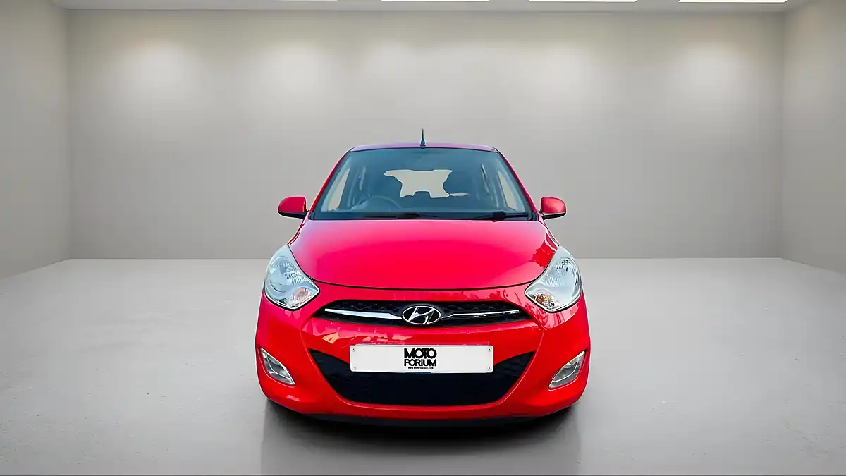 Used 2012 Hyundai I10 Active Red - Interior and Exterior details 3