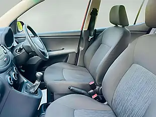 Used 2012 Hyundai I10 Active Red - Interior and Exterior details 6