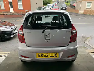 Used 2012 Hyundai i10 Active Silver - Interior and Exterior details 16