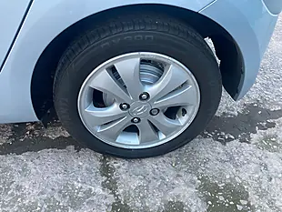 Used 2012 Hyundai I10 Active Silver - Interior and Exterior details 10