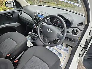 Used 2012 Hyundai i10 Active White - Interior and Exterior details 14