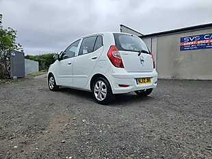 Used 2012 Hyundai i10 Active White - Interior and Exterior details 17