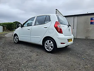 Used 2012 Hyundai i10 Active White - Interior and Exterior details 4