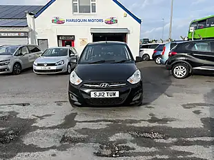 Used 2012 Hyundai i10 Classic Black - Interior and Exterior details 2