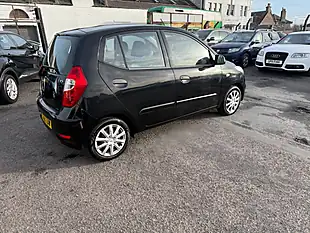 Used 2012 Hyundai i10 Classic Black - Interior and Exterior details 5
