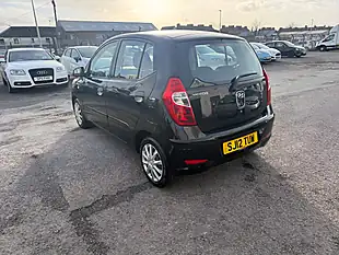 Used 2012 Hyundai i10 Classic Black - Interior and Exterior details 7