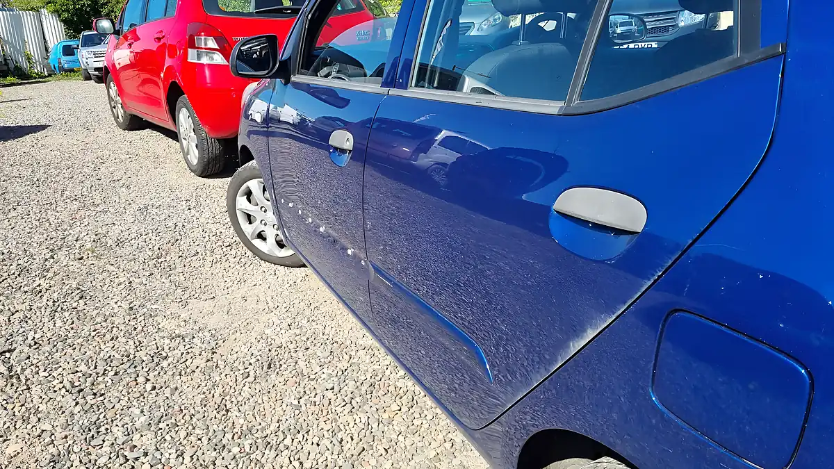 Used 2012 Hyundai i10 Classic Blue - Interior and Exterior details 6