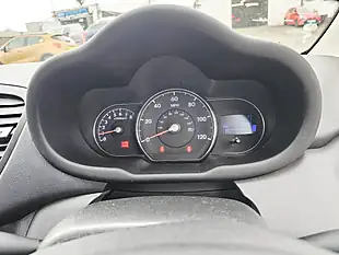 Used 2012 Hyundai i10 Classic White - Interior and Exterior details 12