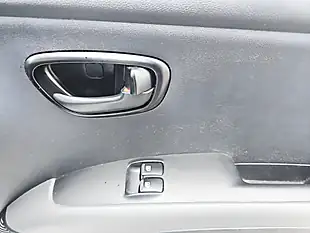 Used 2012 Hyundai i10 Classic White - Interior and Exterior details 14
