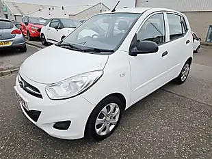 Used 2012 Hyundai i10 Classic White - Interior and Exterior details 2