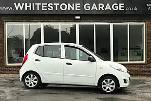 Used 2012 Hyundai I10 Classic White - Interior and Exterior details 3
