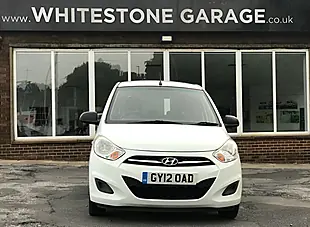 Used 2012 Hyundai I10 Classic White - Interior and Exterior details 8