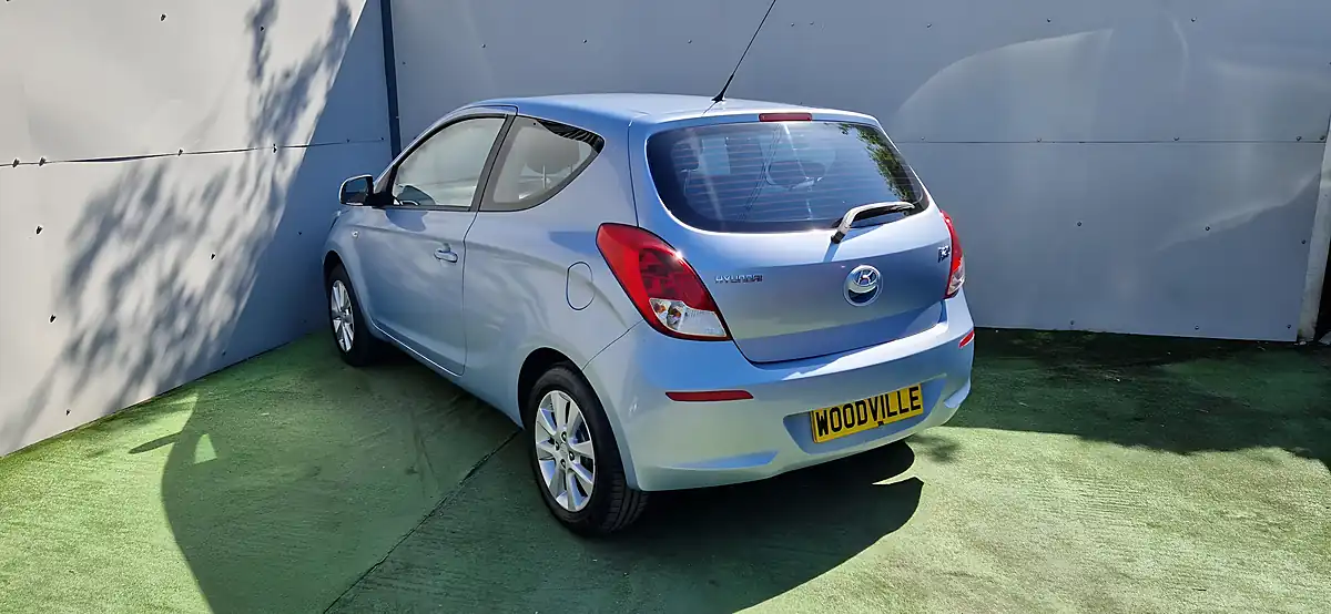 Used 2012 Hyundai I20 Active Blue - Interior and Exterior details 10