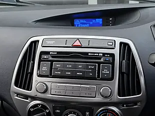 Used 2012 Hyundai I20 Active Silver - Interior and Exterior details 12