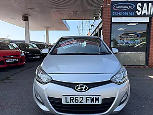 Used 2012 Hyundai i20 Active Silver - Interior and Exterior details 3