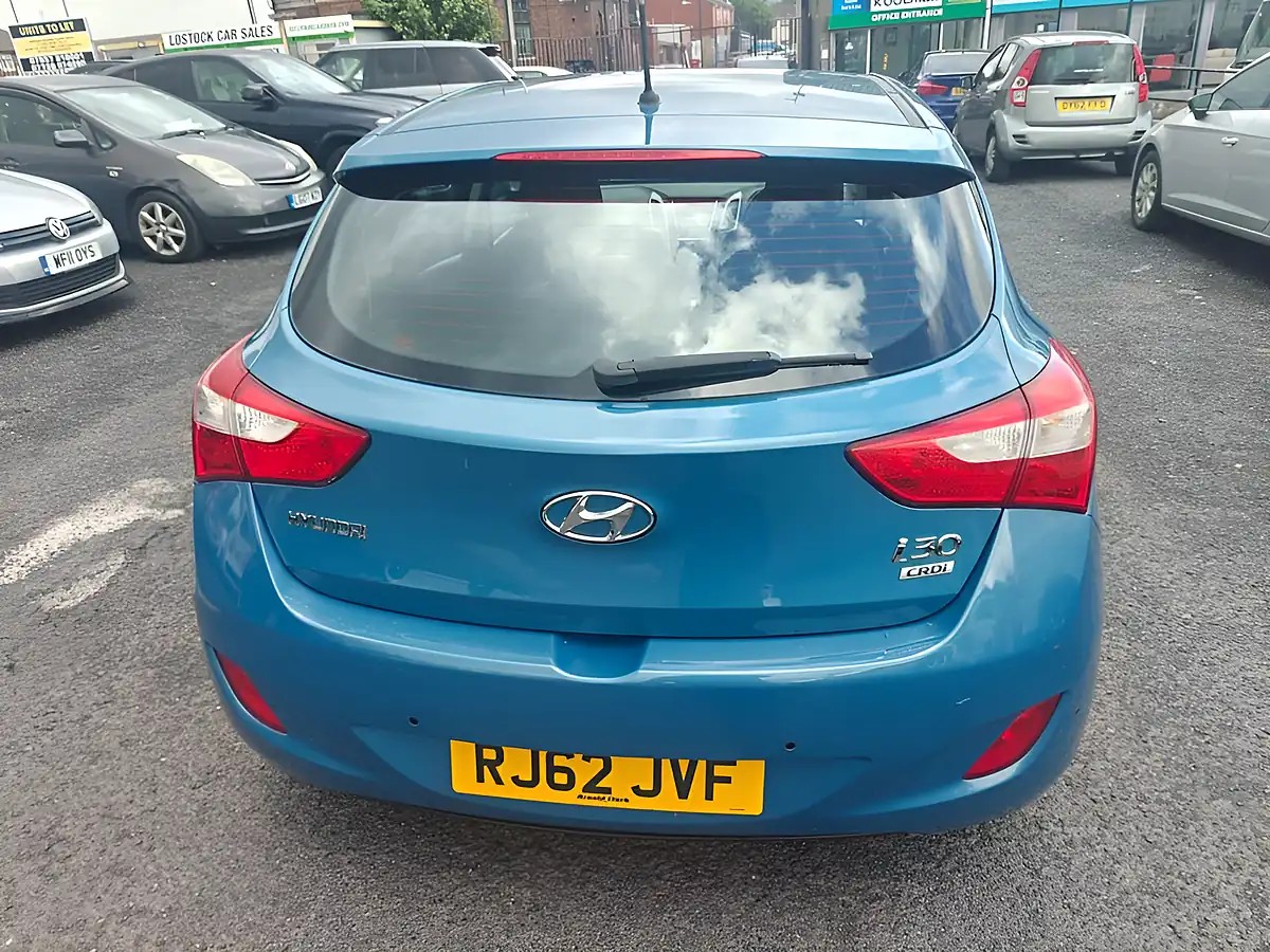 Used 2012 Hyundai I30 Active Blue - Interior and Exterior details 11