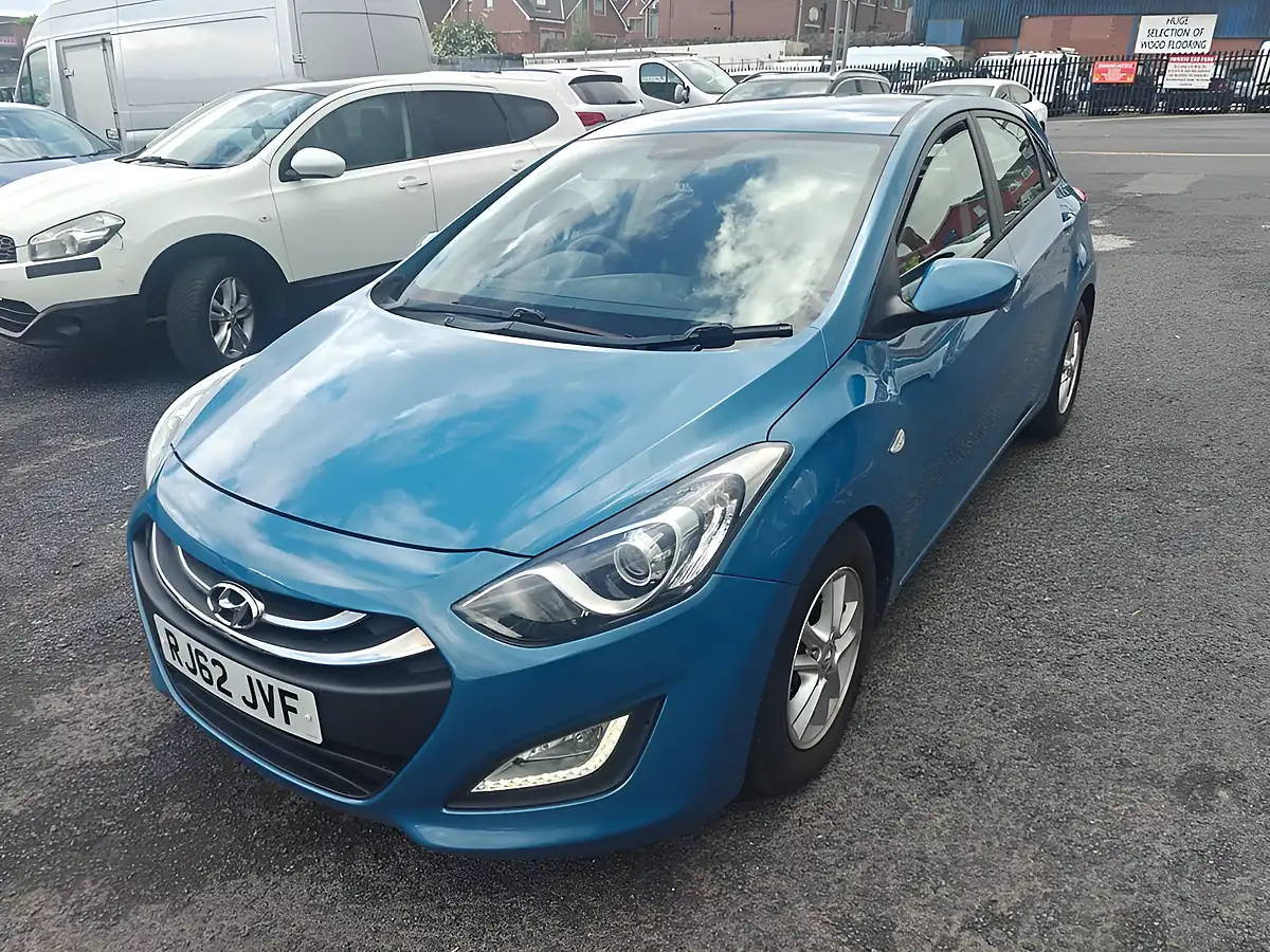 Used 2012 Hyundai I30 Active Blue - Interior and Exterior details 13