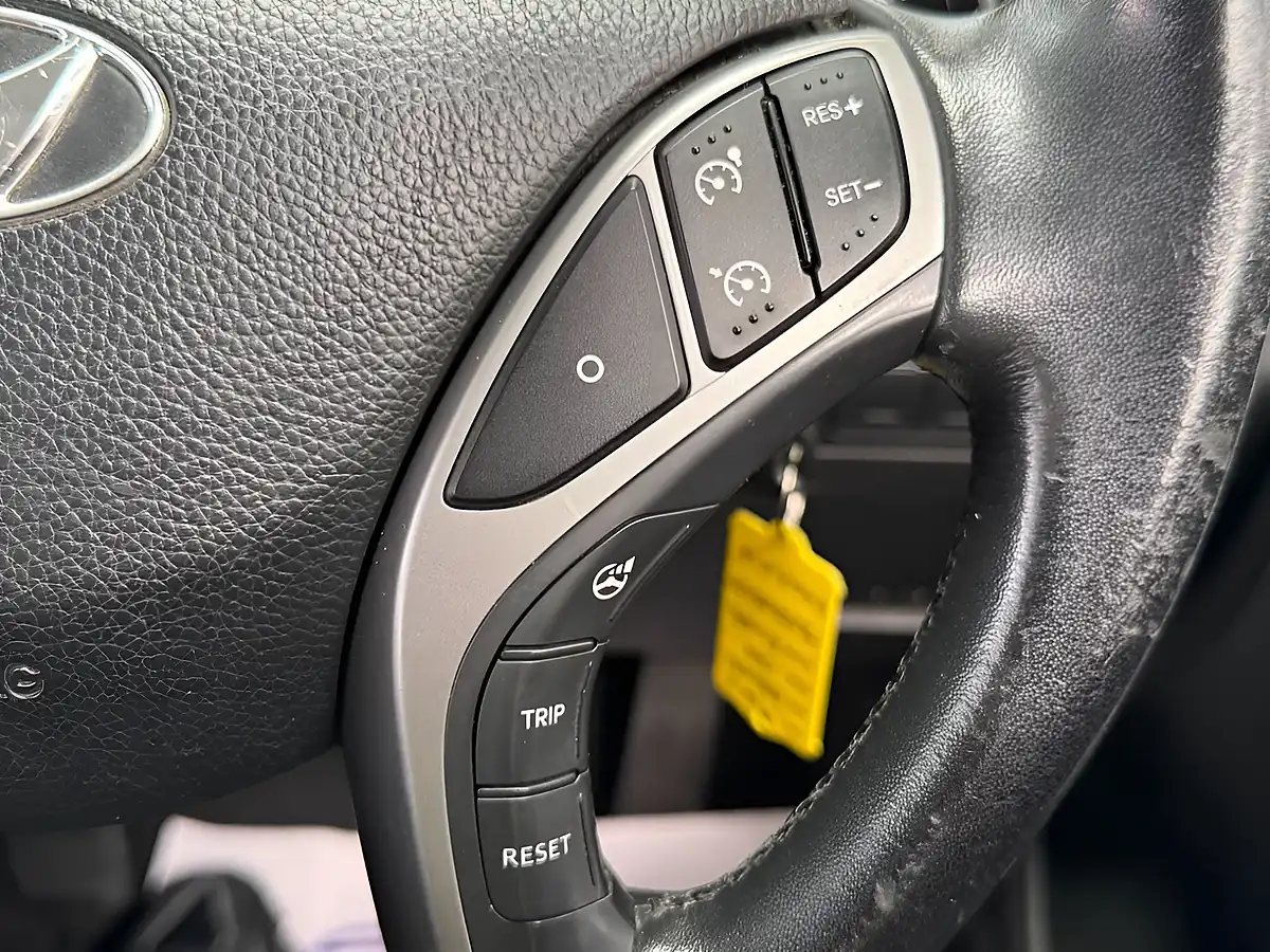 Used 2012 Hyundai i30 Active Silver - Interior and Exterior details 14