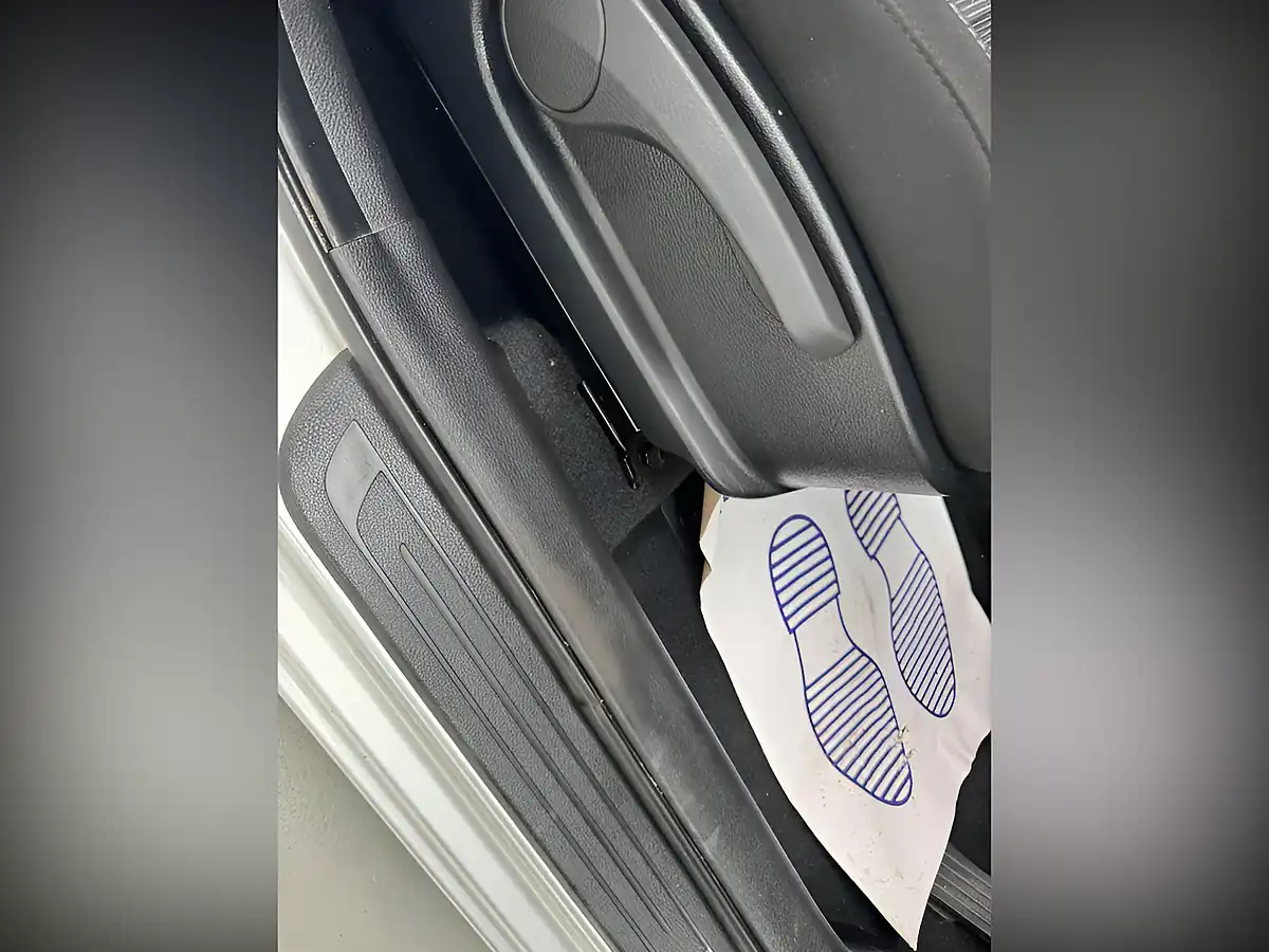 Used 2012 Hyundai i30 Active Silver - Interior and Exterior details 15