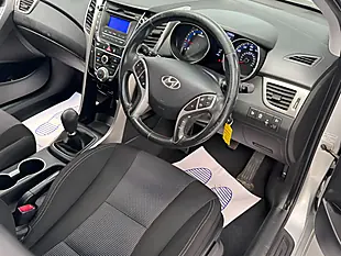 Used 2012 Hyundai i30 Active Silver - Interior and Exterior details 3