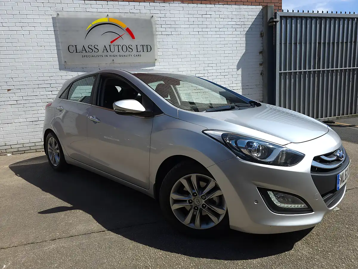 Used 2012 Hyundai I30 Blue Drive Style Silver - Front View
