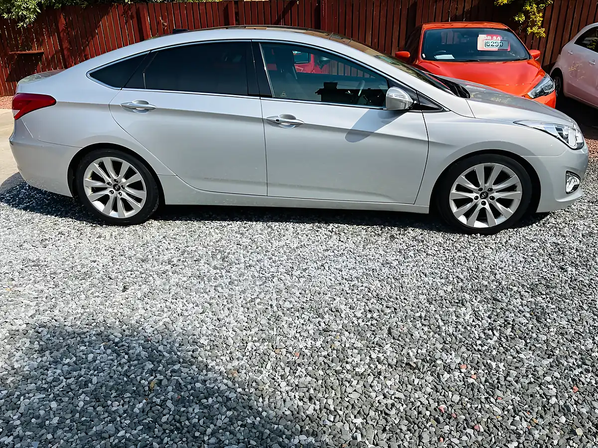Used 2012 Hyundai i40 Premium Silver - Interior and Exterior details 14