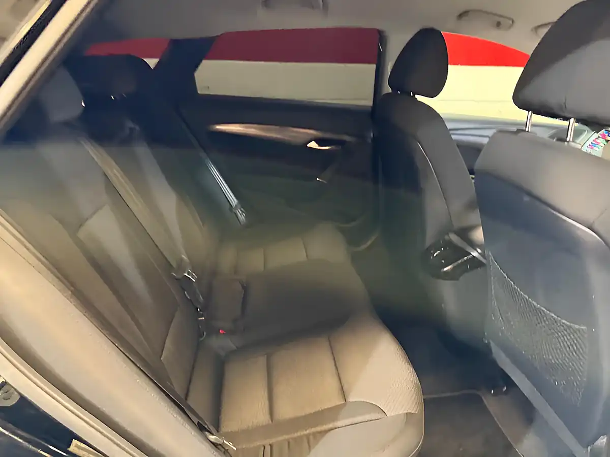 Used 2012 Hyundai i40 Style Black - Interior and Exterior details 19