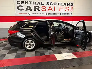 Used 2012 Hyundai i40 Style Black - Interior and Exterior details 9