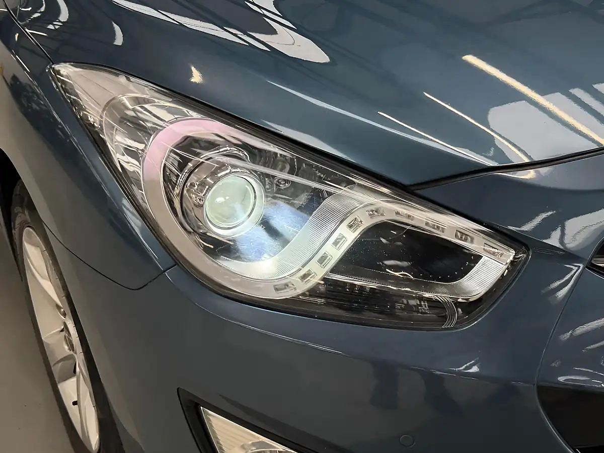 Used 2012 Hyundai i40 Style Blue - Interior and Exterior details 18
