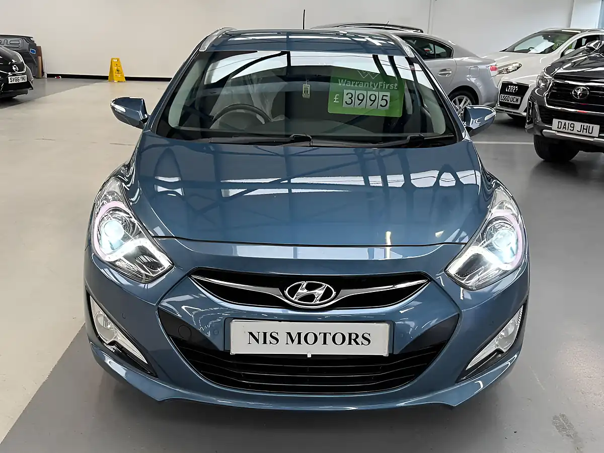 Used 2012 Hyundai i40 Style Blue - Interior and Exterior details 6