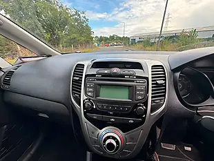Used 2012 Hyundai IX20 Active Black - Interior and Exterior details 14