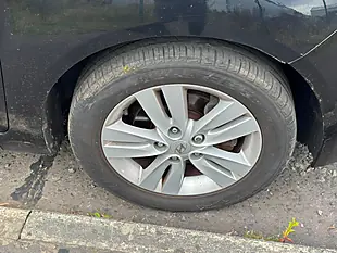 Used 2012 Hyundai IX20 Active Black - Interior and Exterior details 20