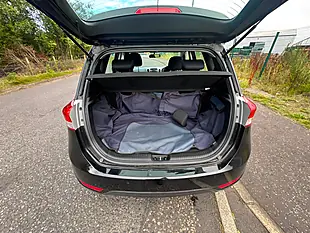 Used 2012 Hyundai IX20 Active Black - Interior and Exterior details 8