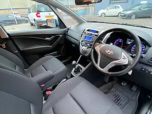 Used 2012 Hyundai Ix20 Active Blue - Interior and Exterior details 10