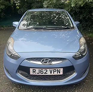 Used 2012 Hyundai ix20 Active Blue - Interior and Exterior details 5