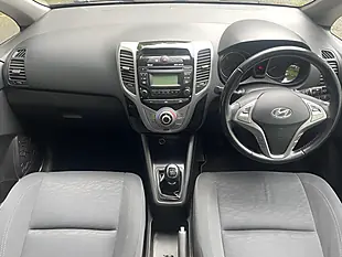 Used 2012 Hyundai ix20 Active Blue - Interior and Exterior details 8